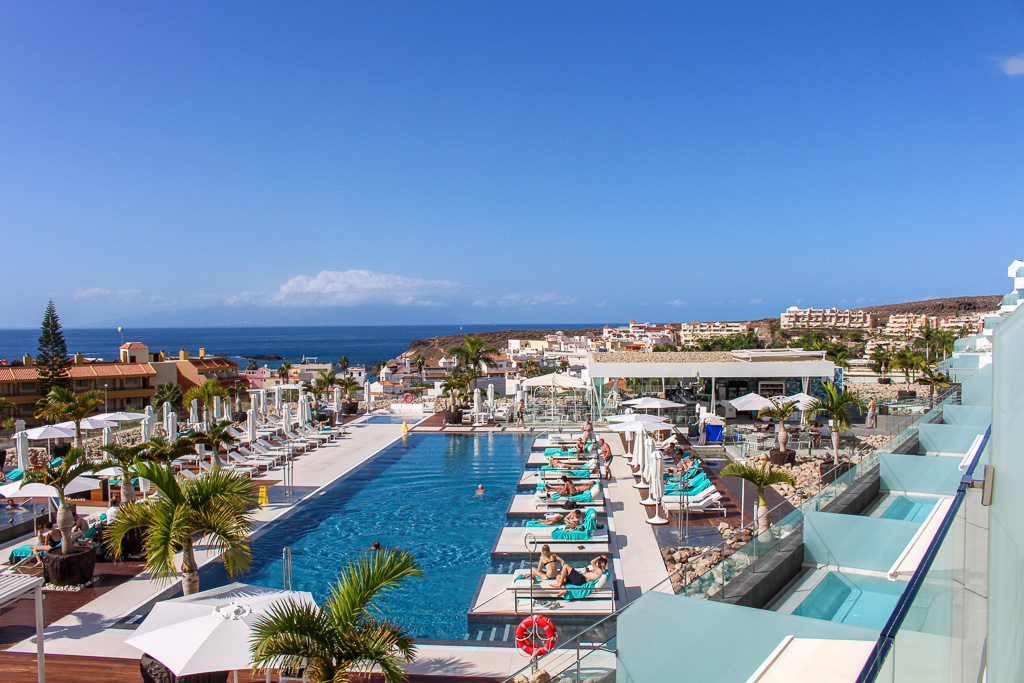 Spacious terrace with ocean view and direct access to the living room and kitchen in Royal Hideaway Corales Suites apartment 1308.