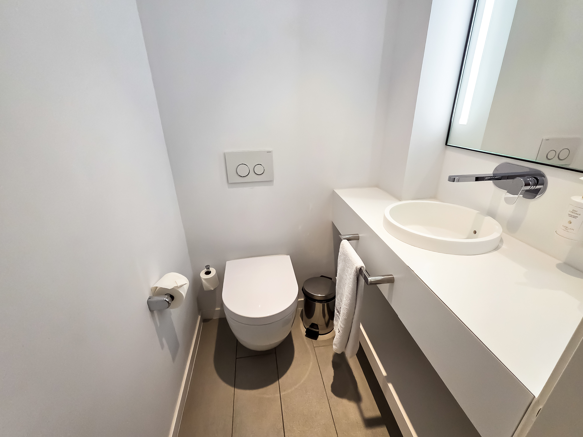 toilet